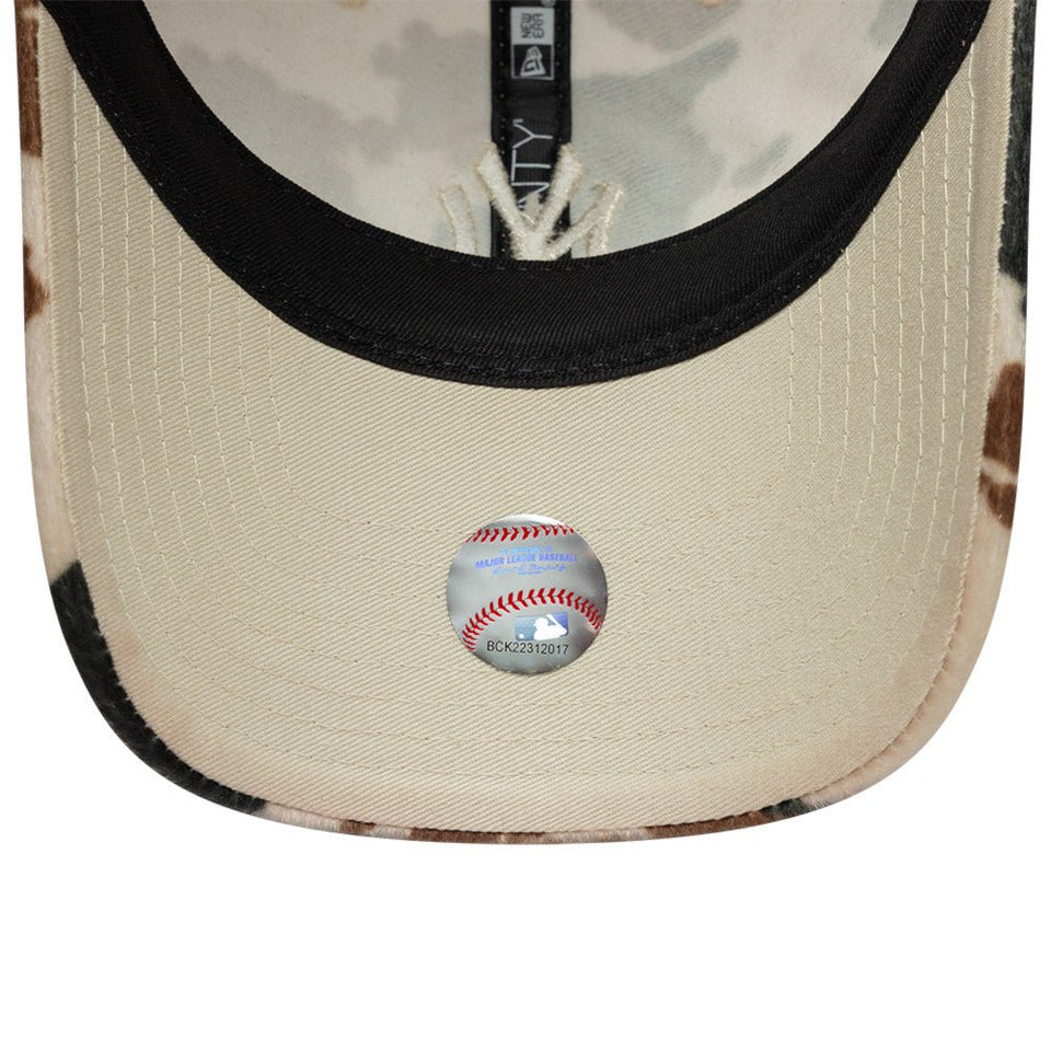 9TWENTY Animal Print Cow ニューヨーク・ヤンキース カウ ブラック ブラウン アイボリー - 14881930-OSFM | NEW ERA ニューエラ公式オンラインストア