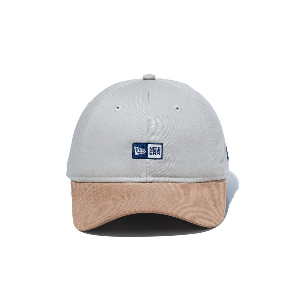 9TWENTY Corduroy ミニ ボックスロゴ ストーン モカバイザー - 14460922 - OSFM | NEW ERA ニューエラ公式オンラインストア