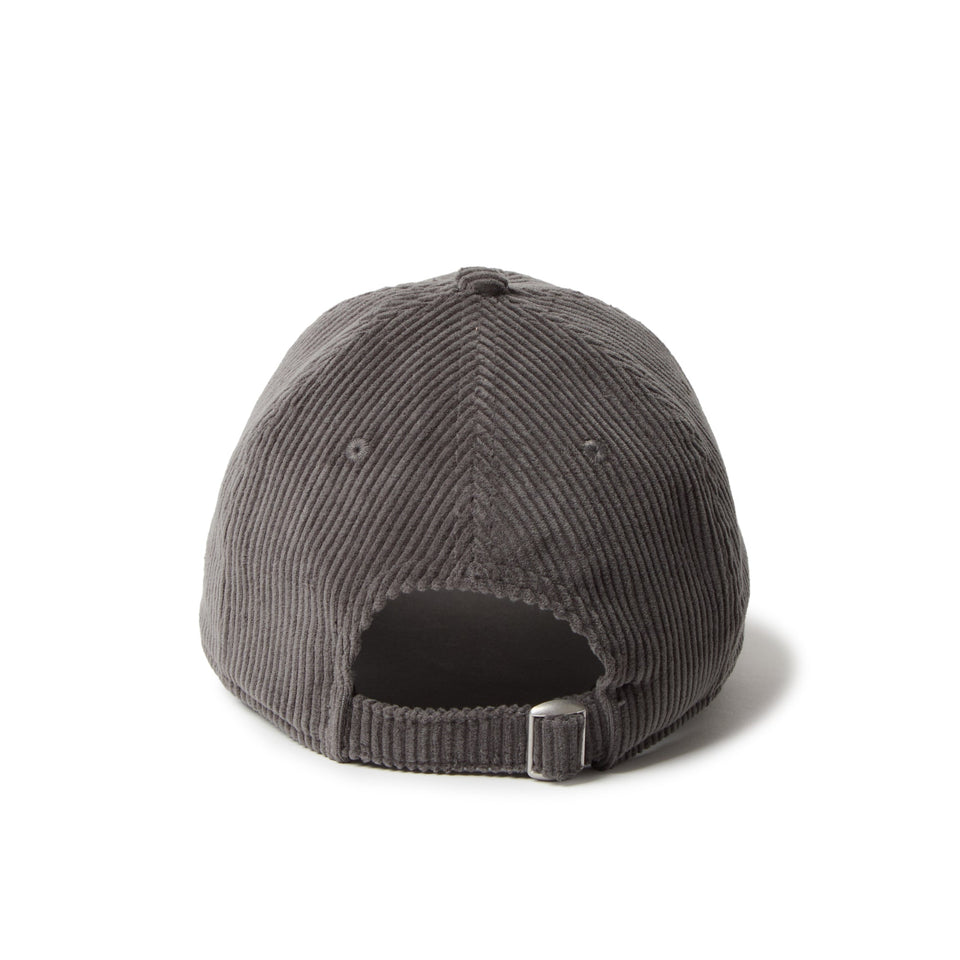 9TWENTY Corduroy コーデュロイ ニューヨーク・ヤンキース グレー - 14668029 - SM | NEW ERA ニューエラ公式オンラインストア