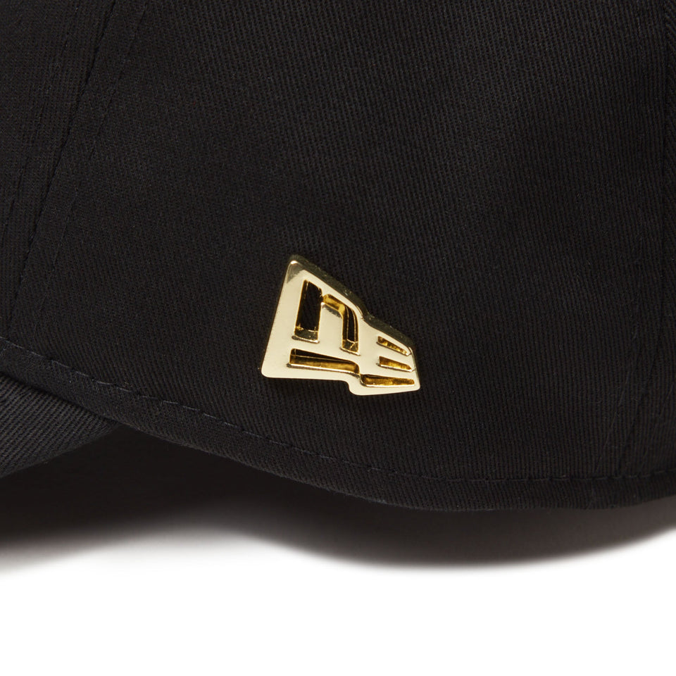 9TWENTY Metal Flag Logo ブラック × メタリックゴールド - 14307573 - OSFM | NEW ERA ニューエラ公式オンラインストア