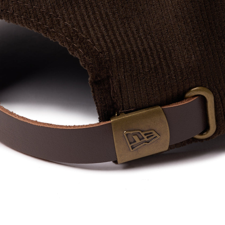 9TWENTY Micro Corduroy クラシックロゴ ウォルナット - 14667969 - SM | NEW ERA ニューエラ公式オンラインストア