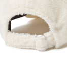9TWENTY Micro Fur Rhineston アイボリー - 14668037 - SM | NEW ERA ニューエラ公式オンラインストア
