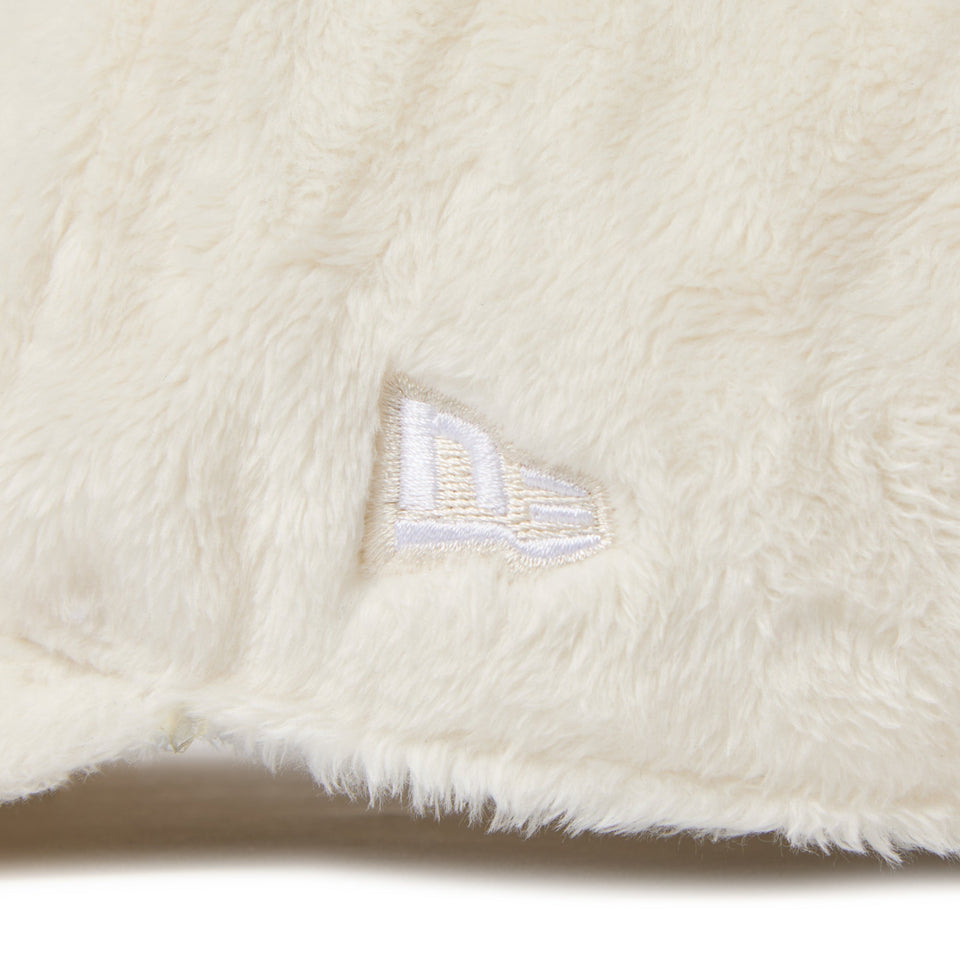 9TWENTY Micro Fur Rhineston アイボリー - 14668037 - SM | NEW ERA ニューエラ公式オンラインストア