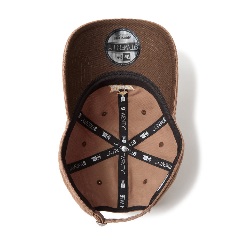 9TWENTY The New York マイクロコーデュロイ ブラウン - 14699399 - SM | NEW ERA ニューエラ公式オンラインストア