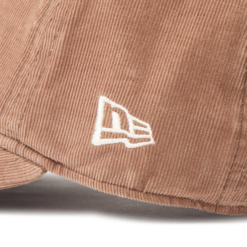 9TWENTY The New York マイクロコーデュロイ ブラウン - 14699399 - SM | NEW ERA ニューエラ公式オンラインストア