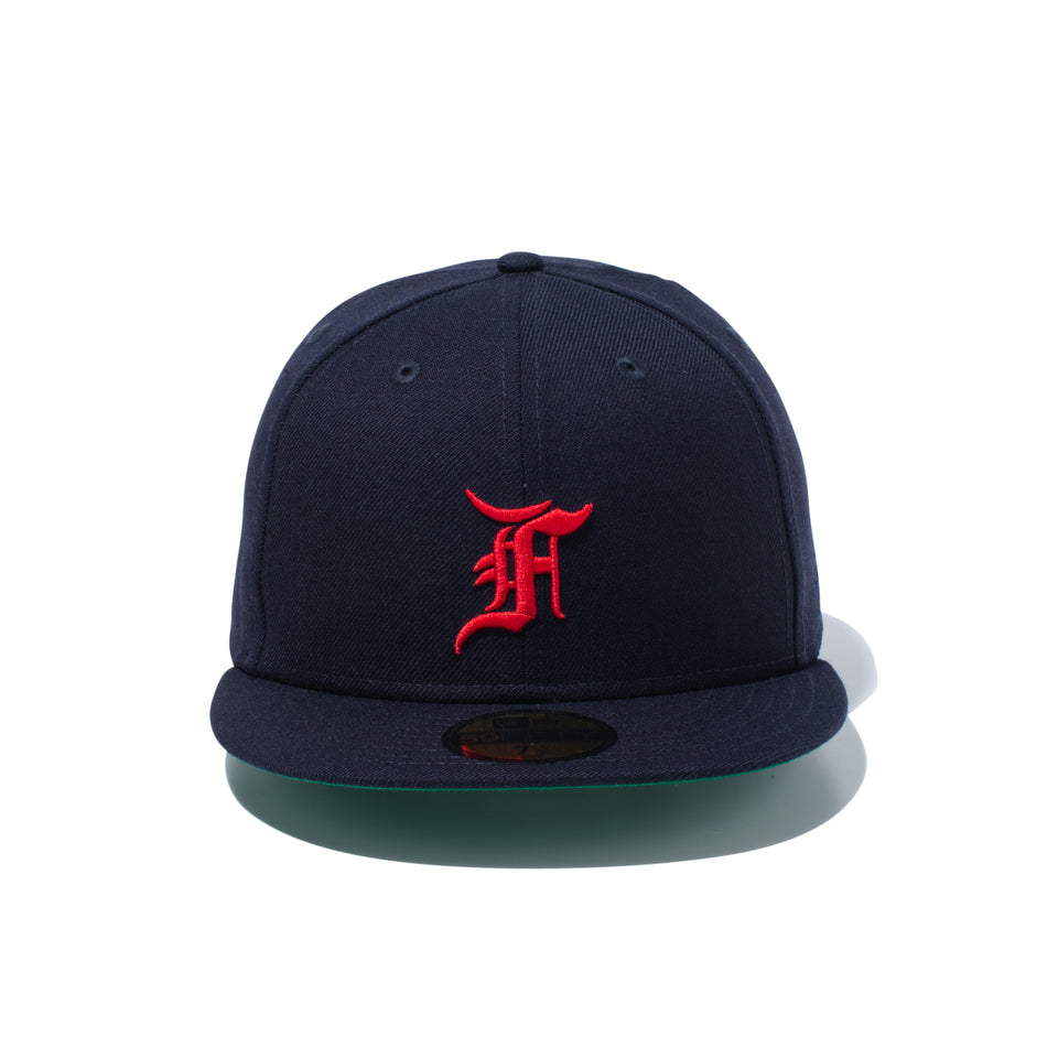 59FIFTY FEAR OF GOD ESSENTIALS The Classic Collection  クリーブランド・ガーディアンズ ネイビー × レッド ケリーアンダーバイザー