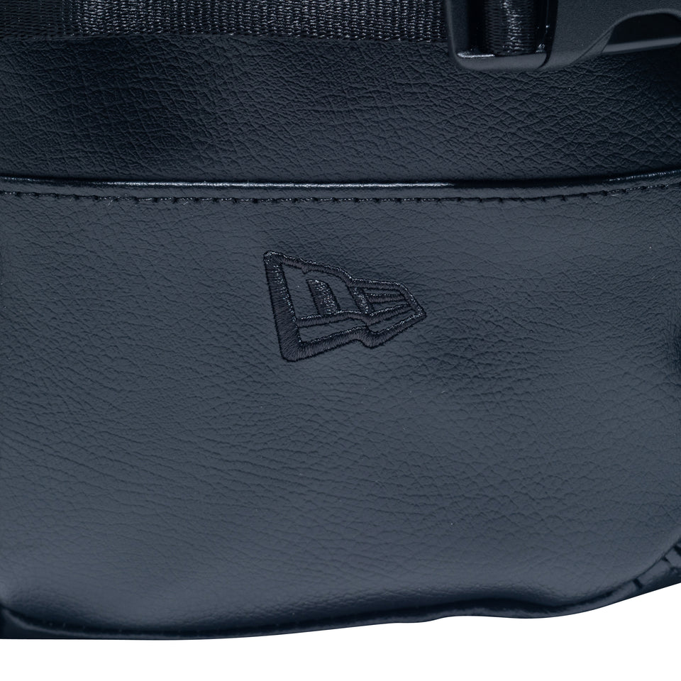 スマートパック 28L シンセティックレザー ブラック
