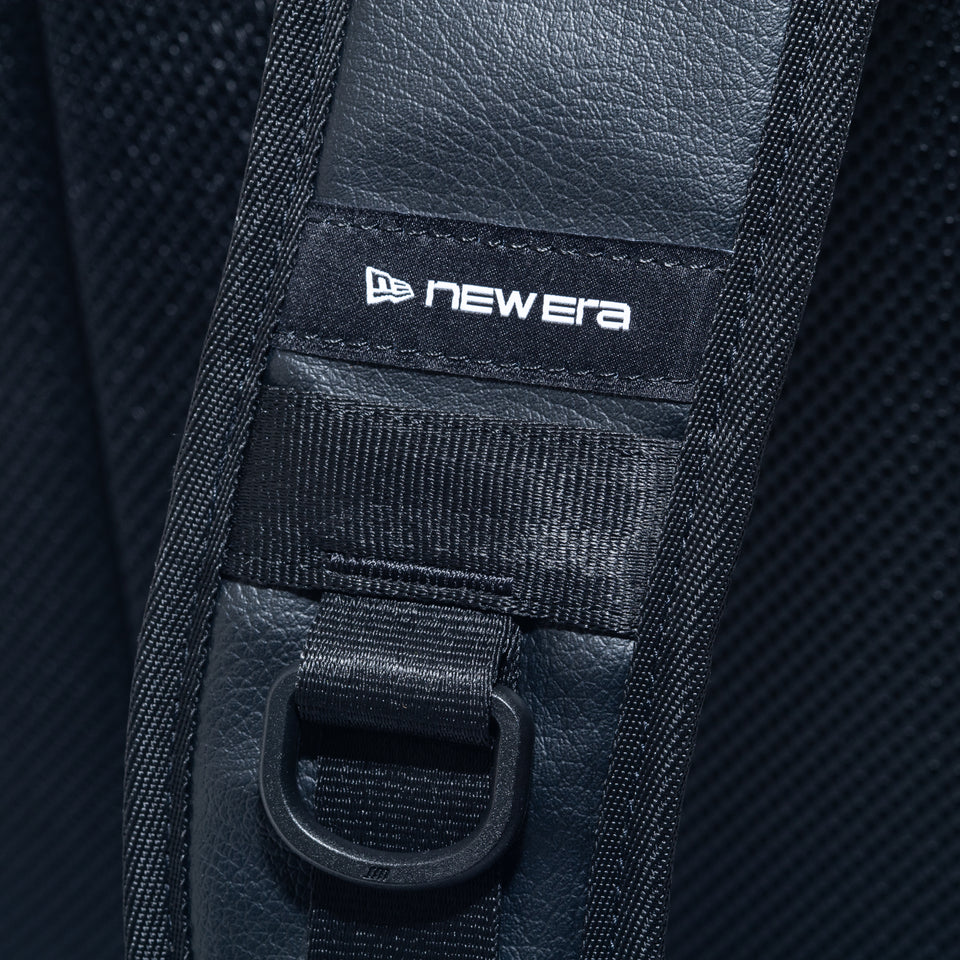 スマートパック 28L シンセティックレザー ブラック