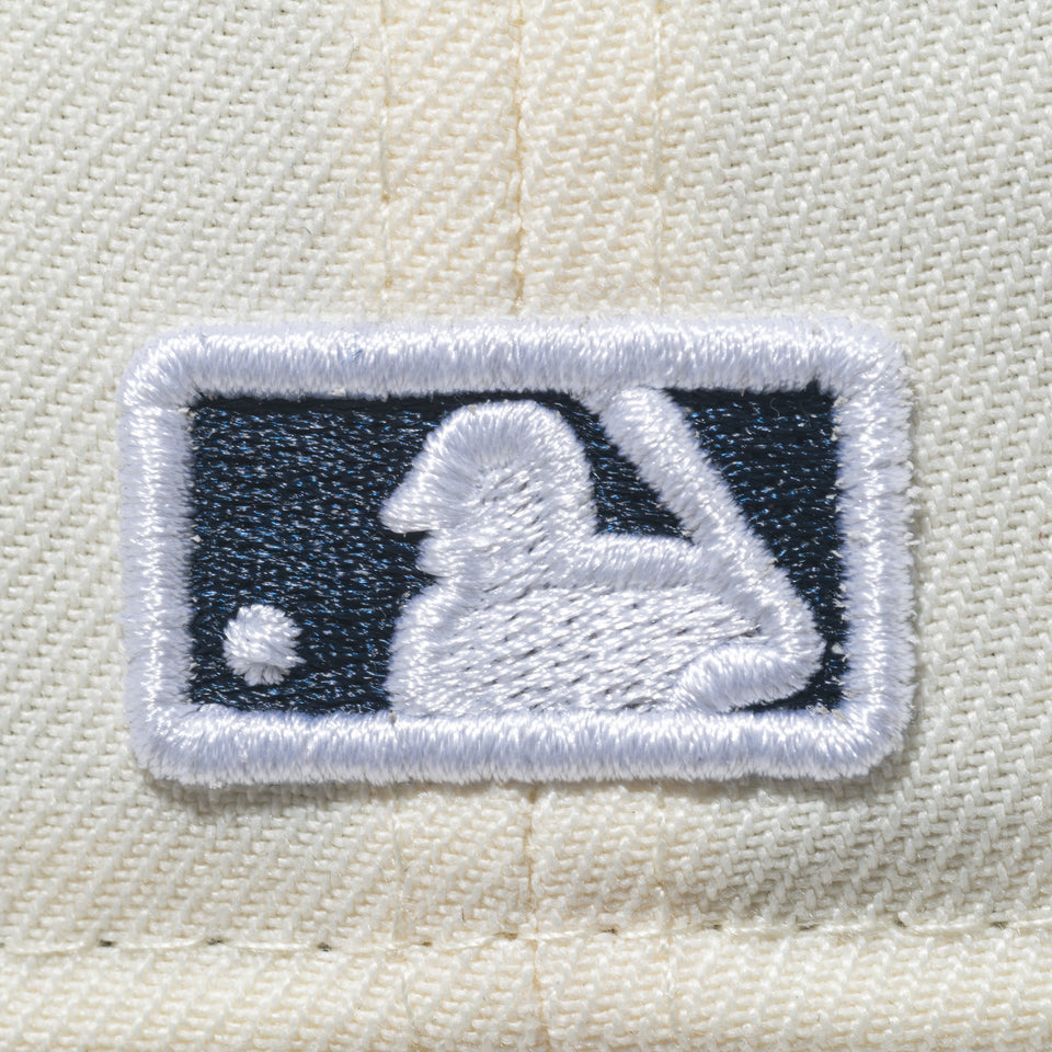 59FIFTY Paisley Undervisor ニューヨーク・ヤンキース クローム ネイビー ペイズリーアンダーバイザー