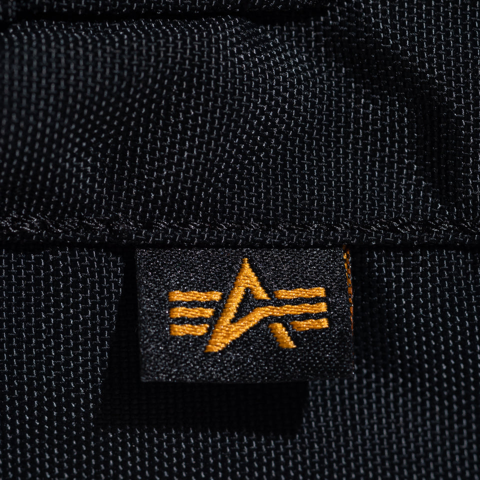 N-3B パーカージャケット Alpha Industries ニューヨーク・ヤンキース ブラック