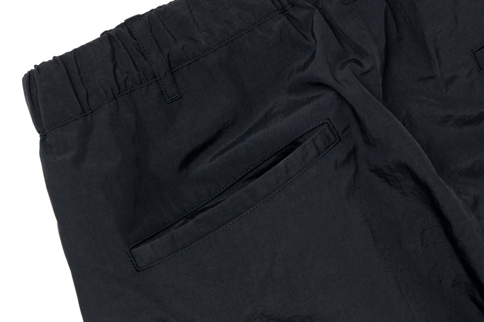 オーバーサイズド ナイロン カーゴパンツ Y's FW26 ブラック