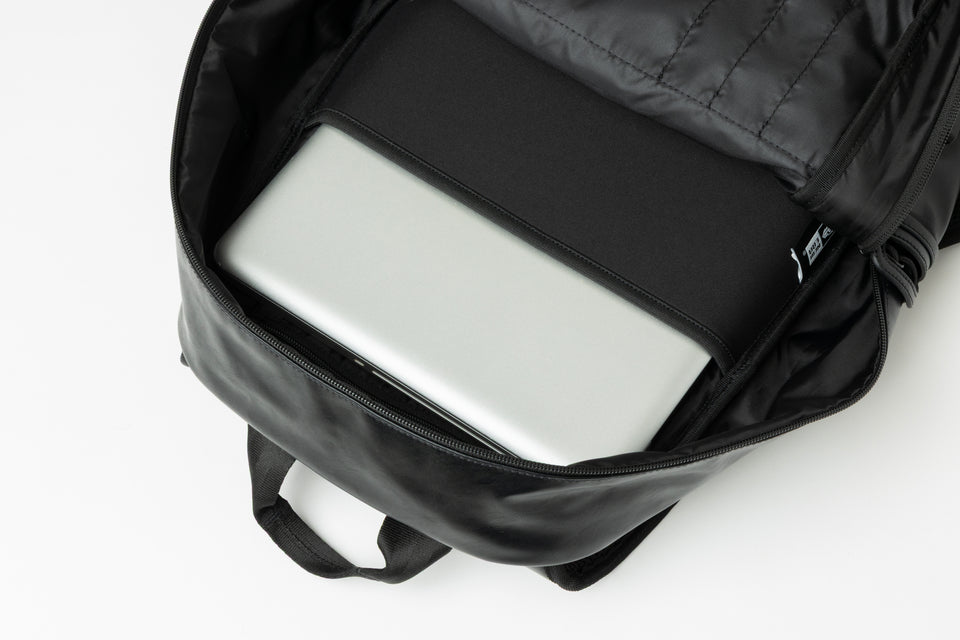スマートパック 28L シンセティックレザー Y's FW26 ブラック