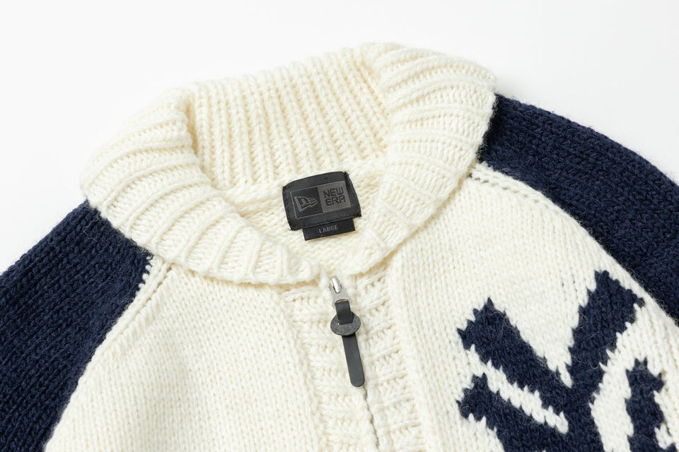カウチング ニットカーディガン BLACK LABEL FW25 ニューヨーク・ヤンキース オフホワイト/ネイビー - 14746944 - S | NEW ERA ニューエラ公式オンラインストア