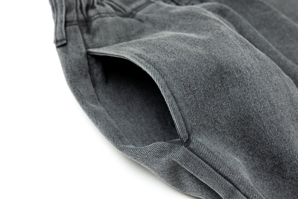 デニム イージーパンツ BLACK LABEL FW25 ウォッシュドブラックデニム - 14746952 - S | NEW ERA ニューエラ公式オンラインストア