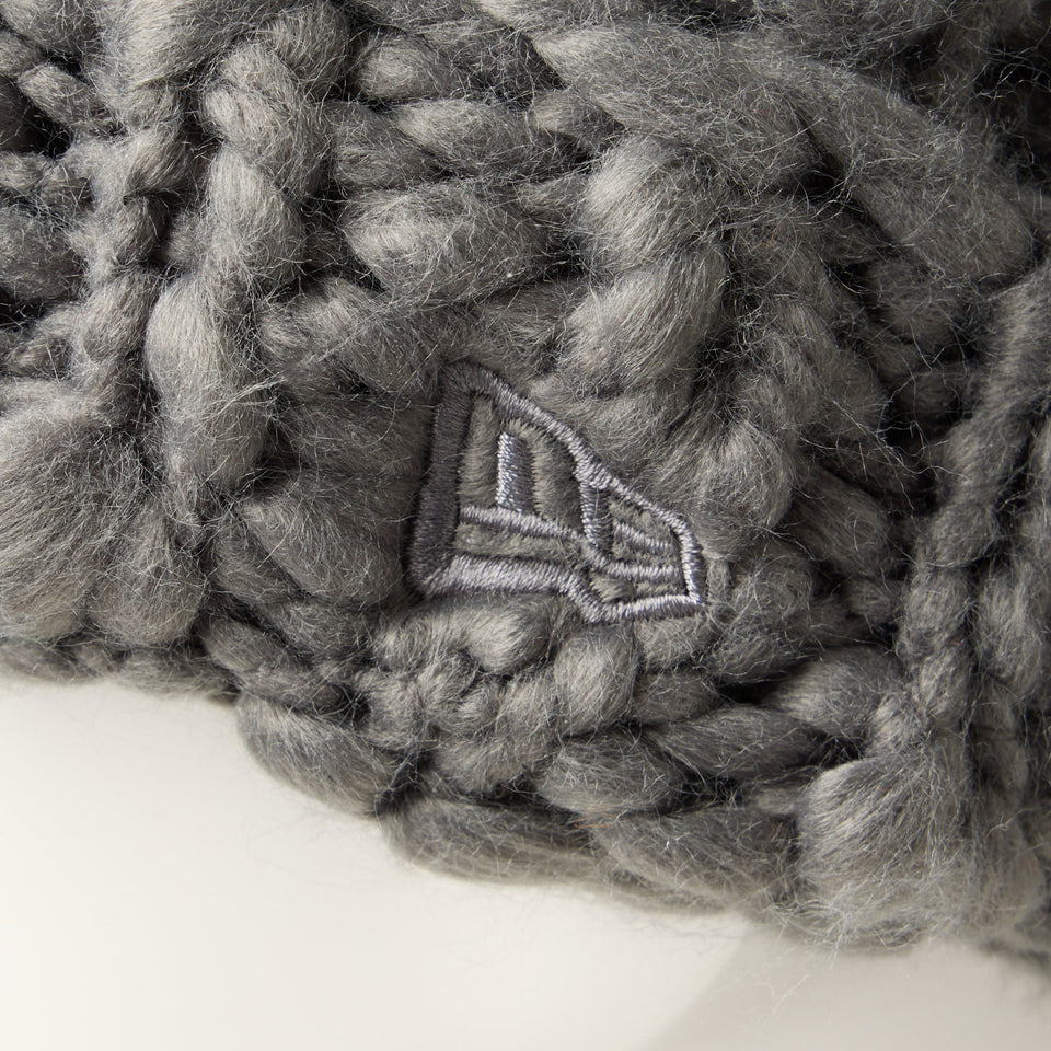 ポンポンニット Chunky Knit グラファイト - 14669956 - OSFM | NEW ERA ニューエラ公式オンラインストア