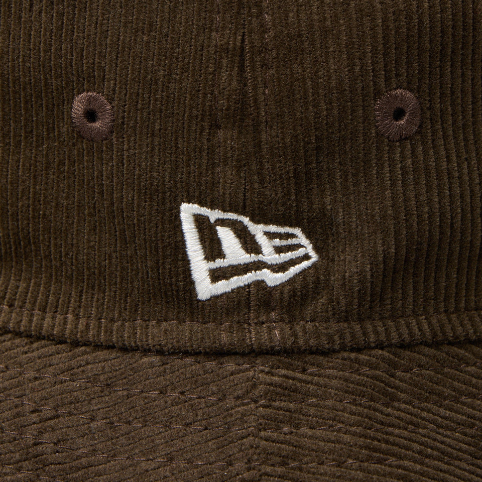 アドベンチャーライト Corduroy コーデュロイ トライアングルロゴ ウォルナット | アウトドア - 14668932 - SM | NEW ERA ニューエラ公式オンラインストア