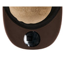 キャンパーキャップ Dog Ear A Christmas Story シンセティックレザーバイザー - 14875606-SM | NEW ERA ニューエラ公式オンラインストア