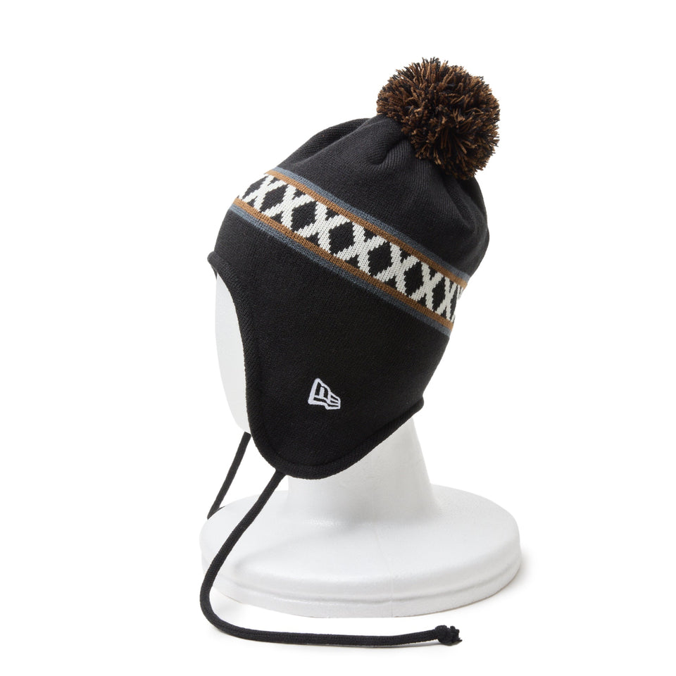 ポンポンニット イヤーフラップ Ear Flap Line ブラック - 14312139 - OSFM | NEW ERA ニューエラ公式オンラインストア