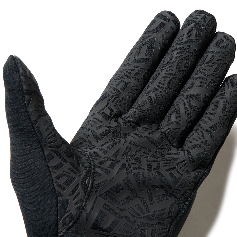 イータッチ フリース ウォーマーグローブ ブラック/ブラック FW25 - 14675881 - S | NEW ERA ニューエラ公式オンラインストア