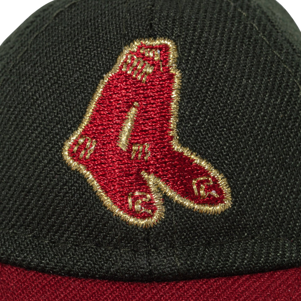 キャップキーホルダー ボストン・レッドソックス Happy Holidays ダークシーウィード レッド - 14866710-OSFM | NEW ERA ニューエラ公式オンラインストア