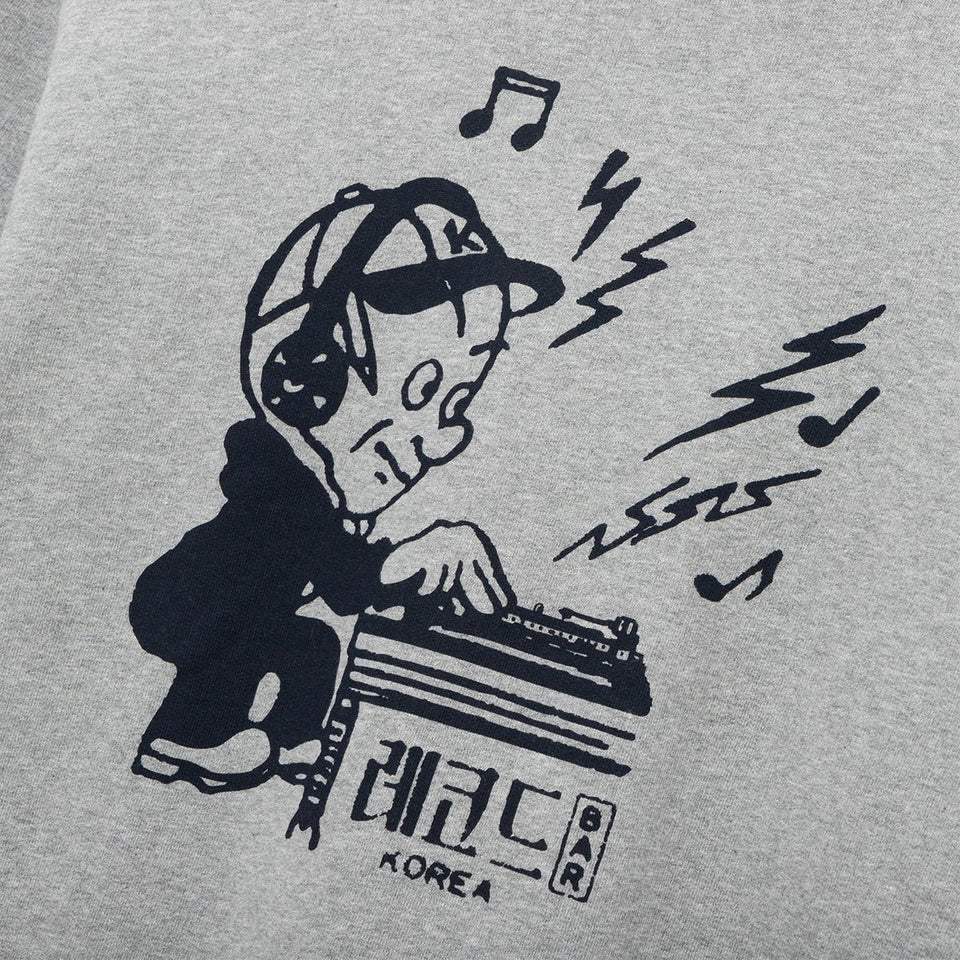 裏毛 スウェット プルオーバーフーディー Kompakt Record Bar グレー - 14908121-S | NEW ERA ニューエラ公式オンラインストア