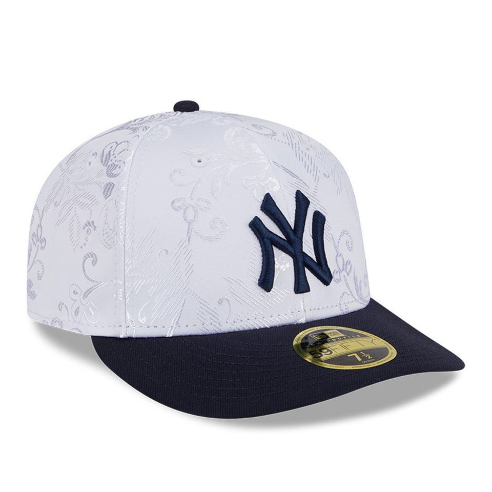 LP 59FIFTY 59FIFTY DAY Memorial Collection ニューヨーク・ヤンキース オールオーバーエンブロイダリー ホワイト ネイビーバイザー - 14677003 - 700 | NEW ERA ニューエラ公式オンラインストア