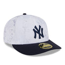 LP 59FIFTY 59FIFTY DAY Memorial Collection ニューヨーク・ヤンキース オールオーバーエンブロイダリー ホワイト ネイビーバイザー - 14677003 - 700 | NEW ERA ニューエラ公式オンラインストア