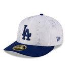 LP 59FIFTY 59FIFTY DAY Memorial Collection ロサンゼルス・ドジャース オールオーバーエンブロイダリー ホワイト ダークロイヤルバイザー - 14677005 - 700 | NEW ERA ニューエラ公式オンラインストア