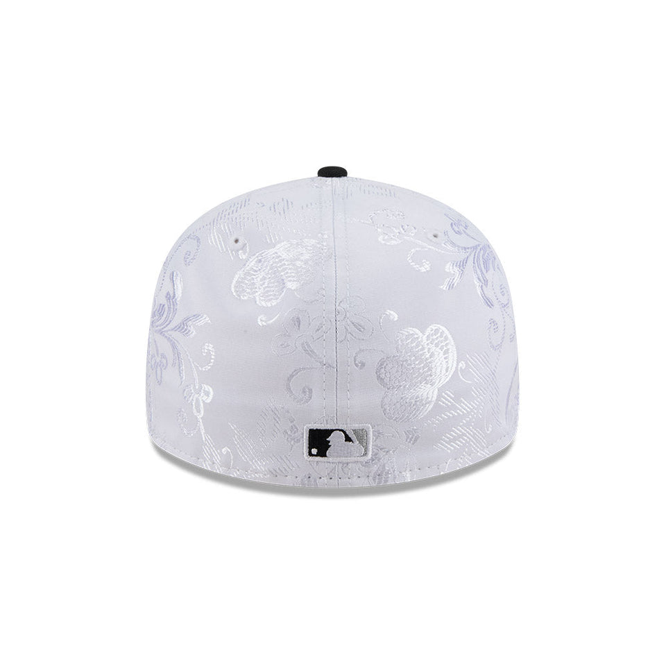 LP 59FIFTY 59FIFTY DAY Memorial Collection シカゴ・ホワイトソックス オールオーバーエンブロイダリー ホワイト ブラックバイザー - 14677006 - 700 | NEW ERA ニューエラ公式オンラインストア