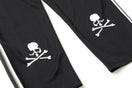 スムースジャージー サイドテープ トラックパンツ MASTERMIND WORLD FW25 ブラック - 14859823 - S | NEW ERA ニューエラ公式オンラインストア