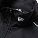 オーバーサイズド パイピング トラックジャケット MASTERMIND WORLD SS24 ブラック - 14200707-S | NEW ERA ニューエラ公式オンラインストア