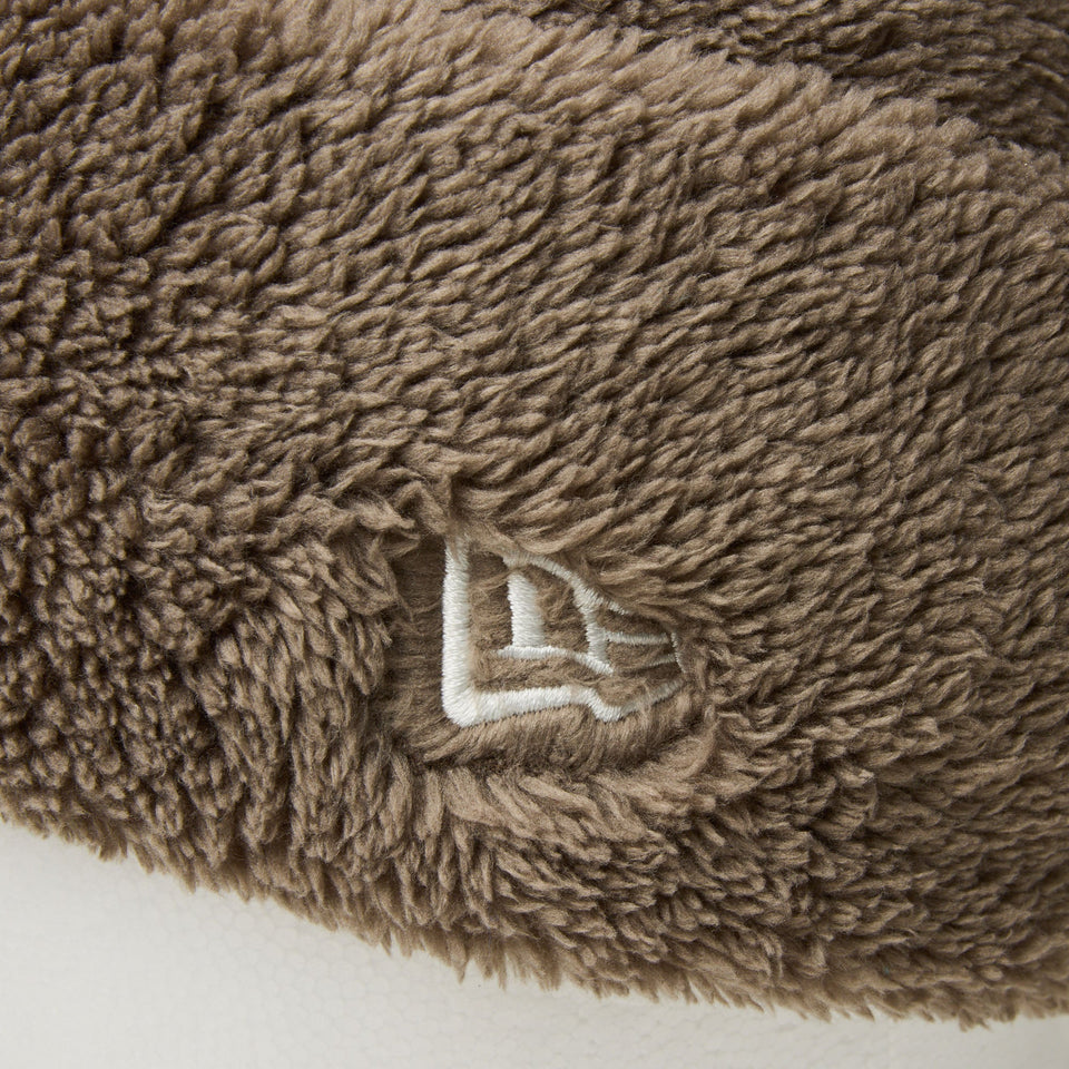 ベーシック カフニット Mink Fleece ウーブンパッチ モカ - 14312162 - OSFM | NEW ERA ニューエラ公式オンラインストア