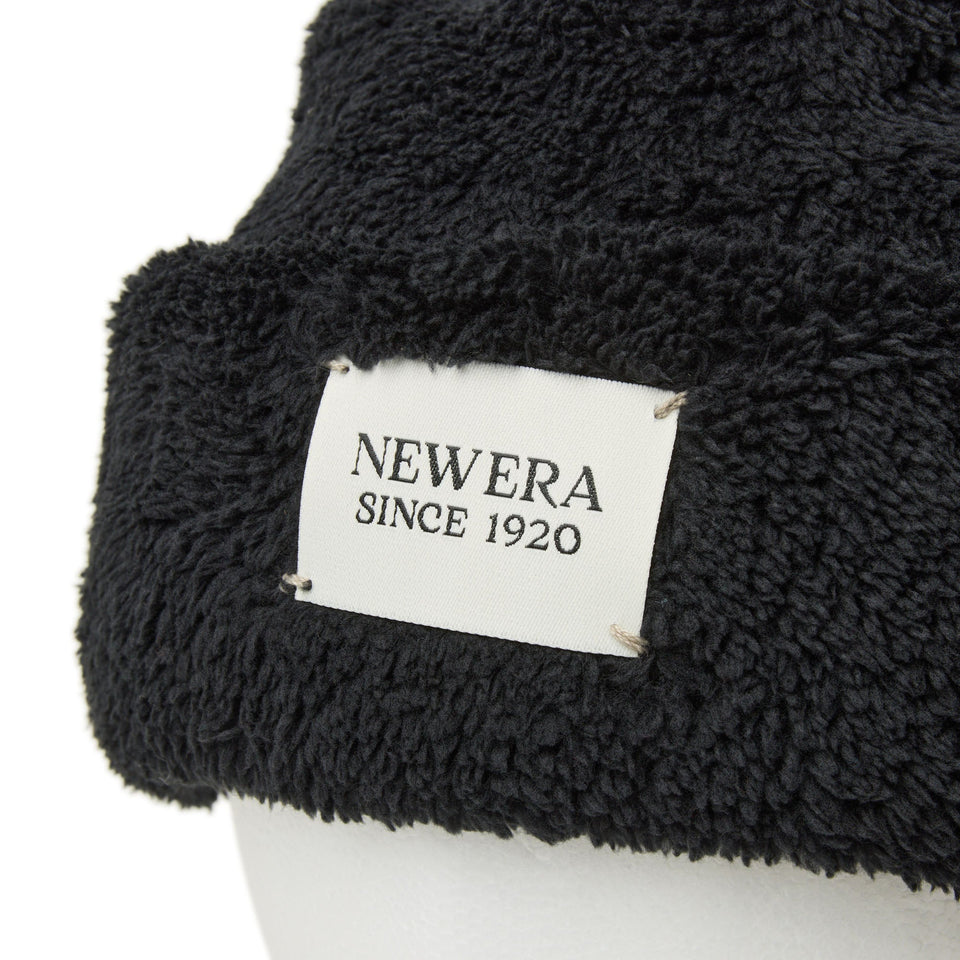 ベーシック カフニット Mink Fleece ウーブンパッチ ブラック - 14312163 - OSFM | NEW ERA ニューエラ公式オンラインストア