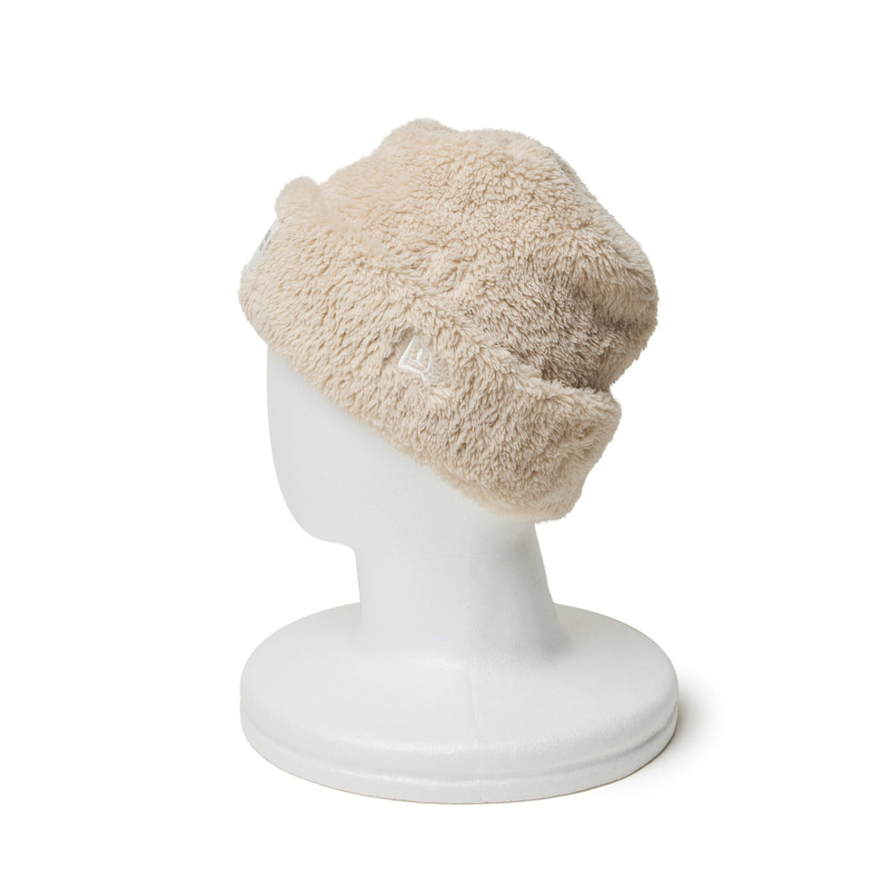 ベーシック カフニット Mink Fleece ウーブンパッチ ベージュ - 14312164 - OSFM | NEW ERA ニューエラ公式オンラインストア