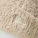 ベーシック カフニット Mink Fleece ウーブンパッチ ベージュ - 14312164 - OSFM | NEW ERA ニューエラ公式オンラインストア