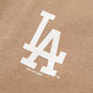 裏毛 スウェット クルーネック MLB Apparel ロサンゼルス・ドジャース ミルクティー - 14324652 - S | NEW ERA ニューエラ公式オンラインストア