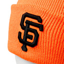 ベーシック カフニット MLB Team Logo サンフランシスコ・ジャイアンツ ネオンオレンジ - 14670056 - OSFM | NEW ERA ニューエラ公式オンラインストア