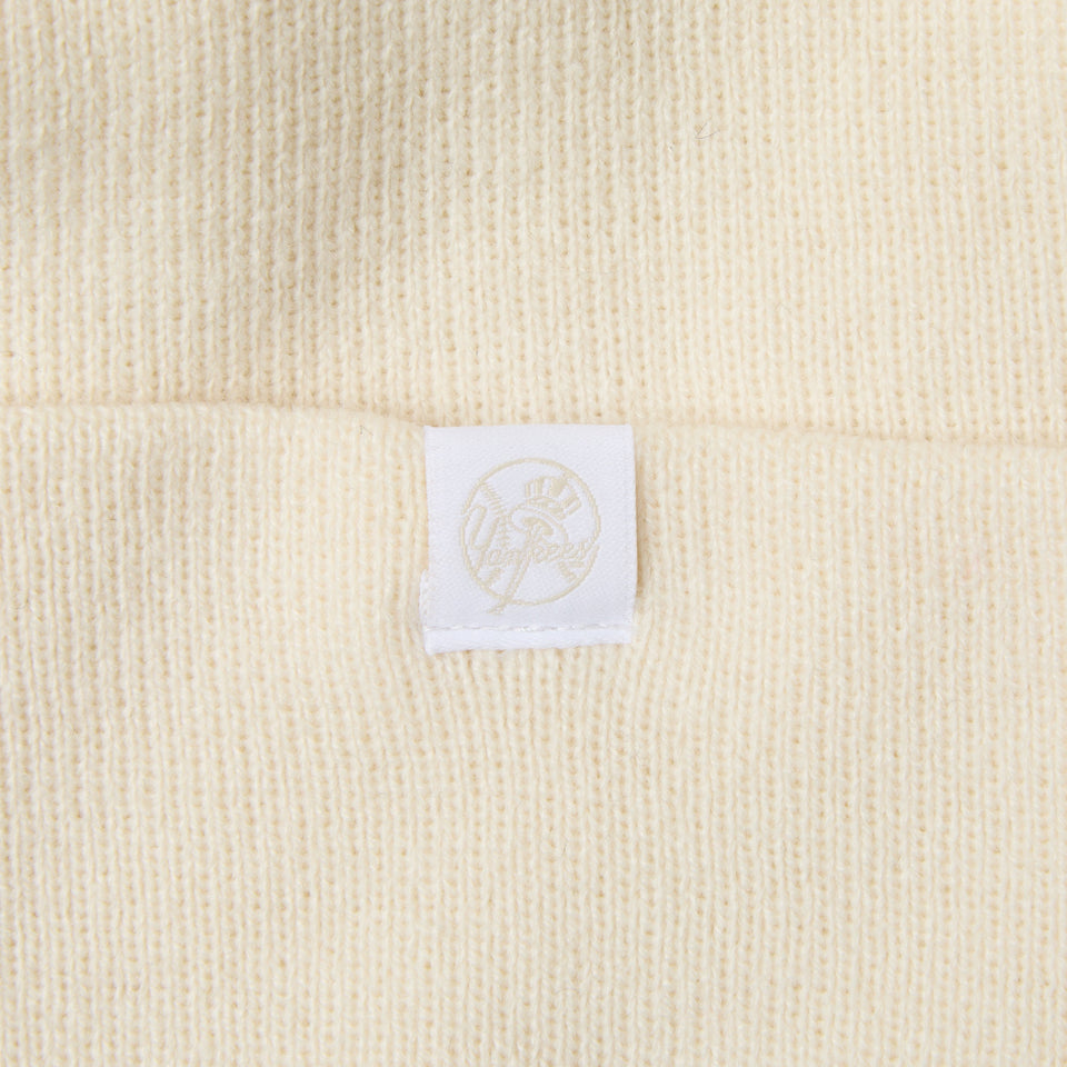 ベーシック カフニット MLB Tonal Logo ニューヨーク・ヤンキース オフホワイト - 14670042 - OSFM | NEW ERA ニューエラ公式オンラインストア