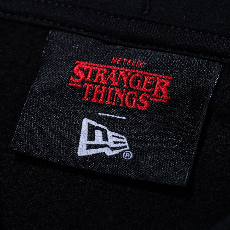 裏毛 プルオーバーフーディー NETFLIX STRANGER THINGS ストレンジャー・シングス Vecna ブラック - 14873638-S | NEW ERA ニューエラ公式オンラインストア