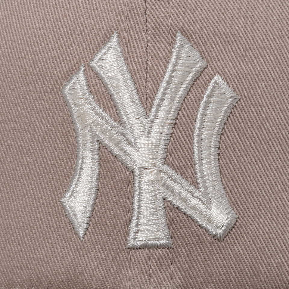 PC 59FIFTY ソフトバックラム ニューヨーク・ヤンキース アッシュブラウン - 14881904-700 | NEW ERA ニューエラ公式オンラインストア