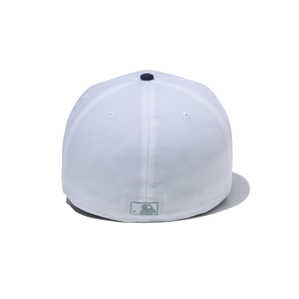 PC 59FIFTY Ice Age シカゴ・ホワイトソックス クーパーズタウン ホワイト ナイトシフトネイビーバイザー - 14908180-700 | NEW ERA ニューエラ公式オンラインストア