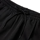スムースジャージー サイドテープ トラックパンツ ブラック 【Performance Apparel】 - 14312804 - S | NEW ERA ニューエラ公式オンラインストア