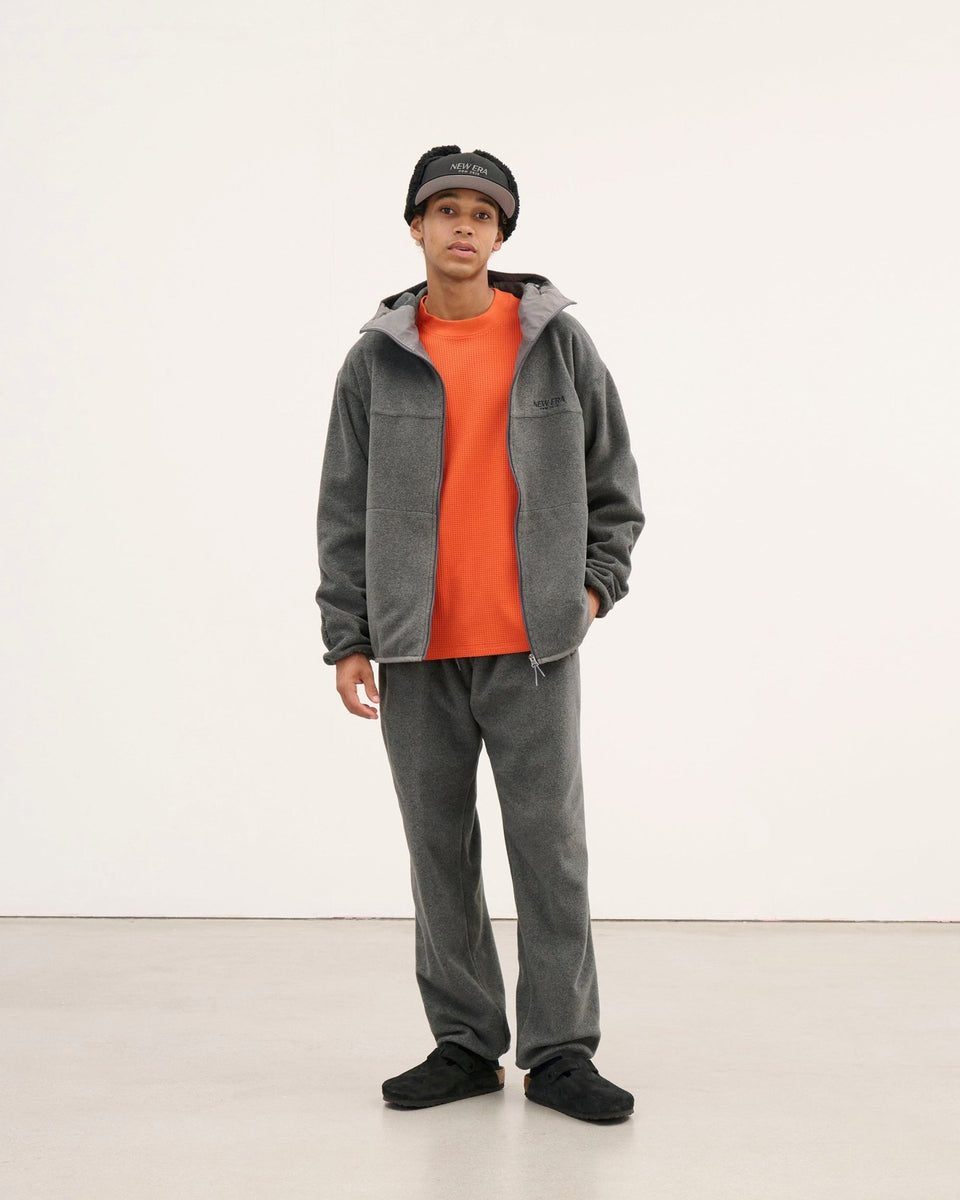 フルジップフーディー フリースジャケット POLARTEC BLACK LABEL FW25 チャコール - 14746910-S | NEW ERA ニューエラ公式オンラインストア