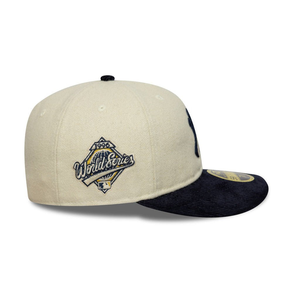 RC 59FIFTY ノンバックラム 59FIFTY DAY Memorial Collection ニューヨーク・ヤンキース オフホワイト ネイビーコーデュロイバイザー - 14700171 - 700 | NEW ERA ニューエラ公式オンラインストア