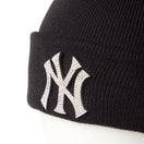 ベーシック カフニット ラインストーン Rhinestone Badge ニューヨーク・ヤンキース ブラック - 14670023-OSFM | NEW ERA ニューエラ公式オンラインストア