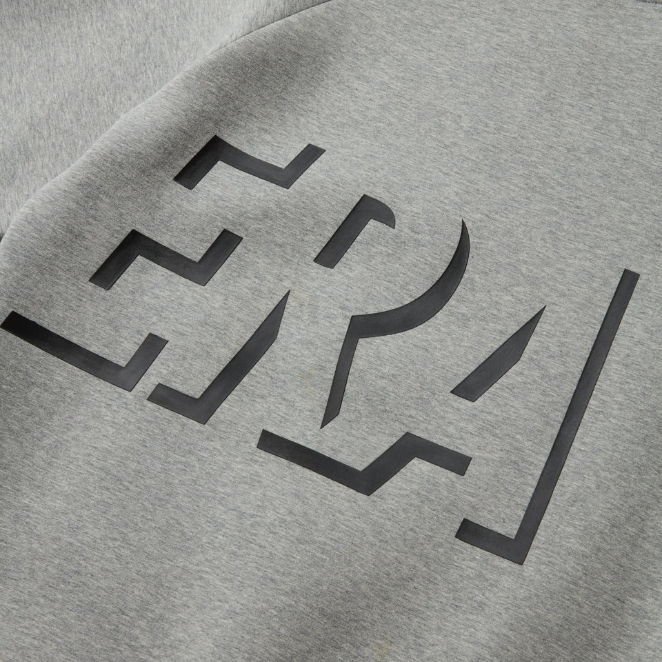 テック スウェット クルーネック Shadow Logo ヘザーグレー【Performance Apparel】 - 14312790 - S | NEW ERA ニューエラ公式オンラインストア
