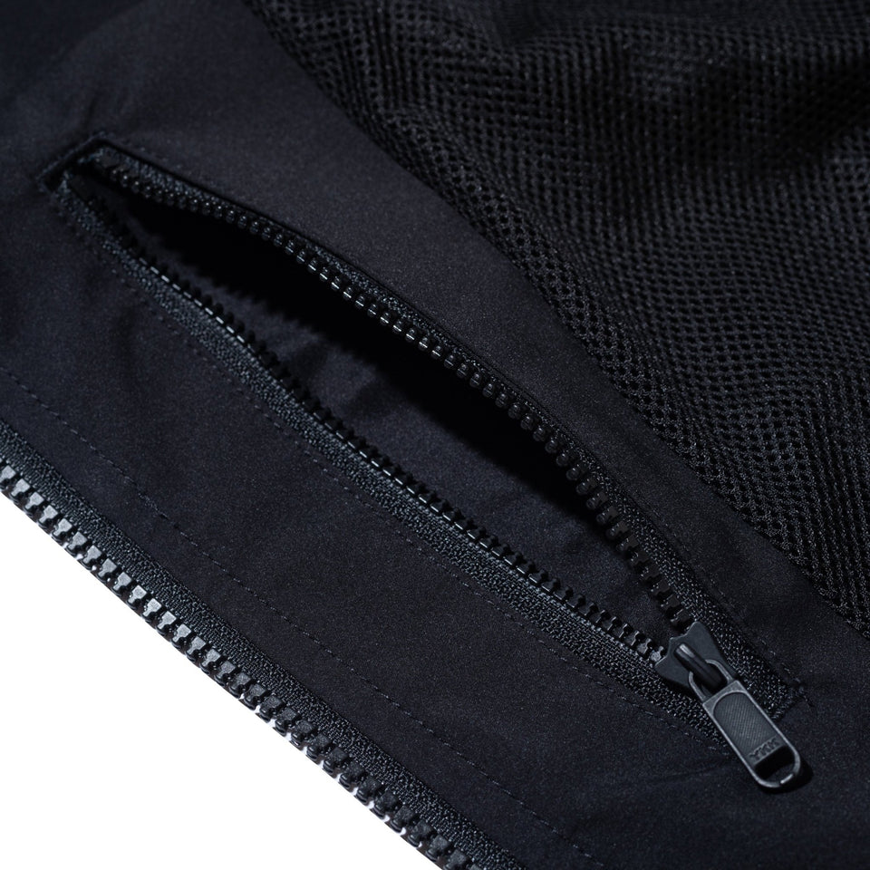 スノージャケット Snowboarding ワードマークロゴ オリーブ/ブラック - 14741710 - XS | NEW ERA ニューエラ公式オンラインストア
