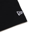 半袖 コットン Tシャツ フラッグロゴ ミッド ブラック レギュラーフィット - 14521385 - S | NEW ERA ニューエラ公式オンラインストア
