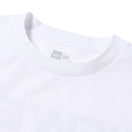 長袖 ユーティリティー オーバーサイズド Tシャツ アーカイブロゴ ホワイト | アウトドア - 14668844 - S | NEW ERA ニューエラ公式オンラインストア