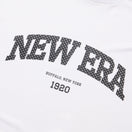バスケットボール 長袖 オーバーサイズド テック Tシャツ カレッジロゴ ホワイト | パフォーマンスアパレル - 14674776 - S | NEW ERA ニューエラ公式オンラインストア